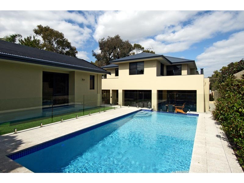 107 Victoria Street, Mosman Park WA 6012