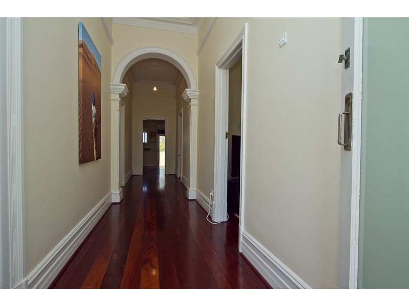 224 Marmion Street, Cottesloe WA 6011