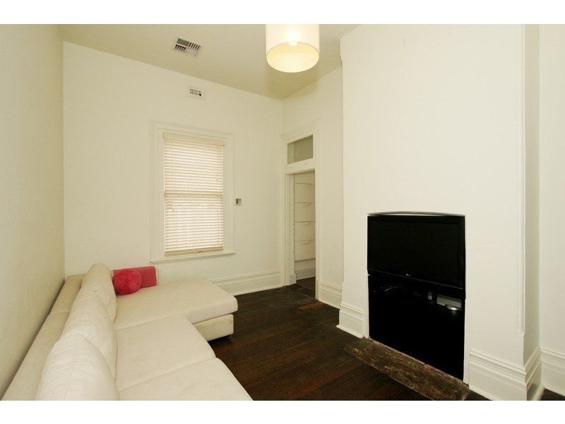 16 Burns Street, North Fremantle WA 6159