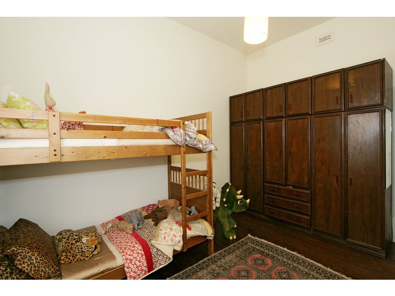 16 Burns Street, North Fremantle WA 6159