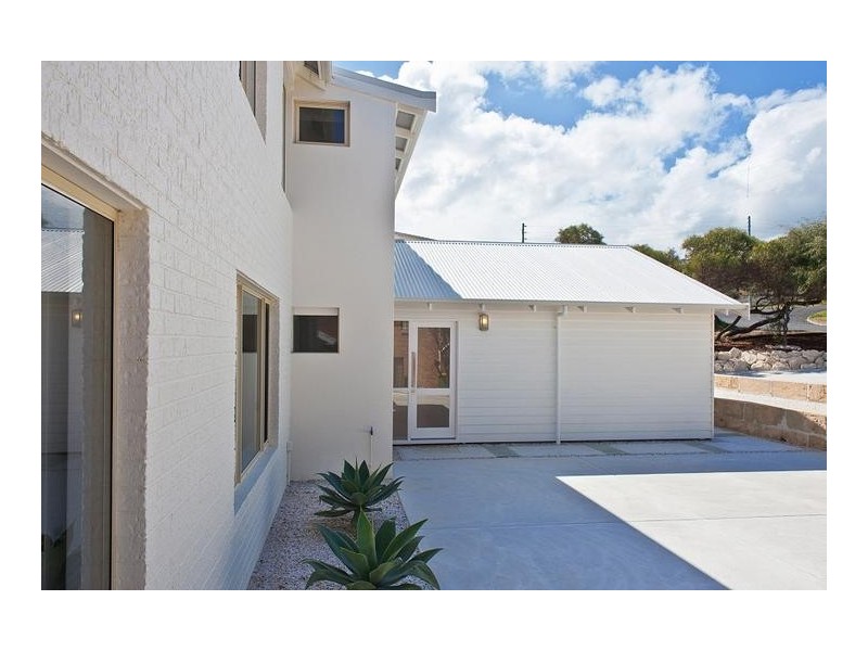 17 Georgette Road, Gracetown WA 6284