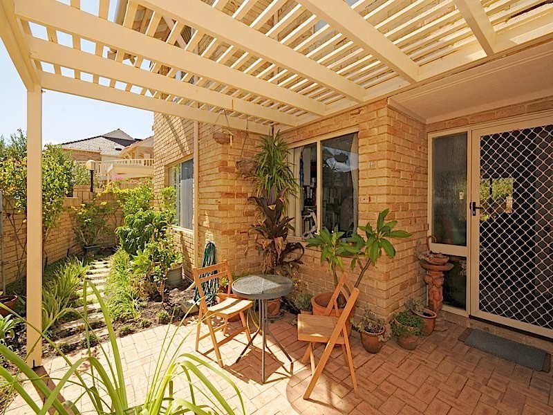 19/80 Mooro Drive, Mount Claremont WA 6010