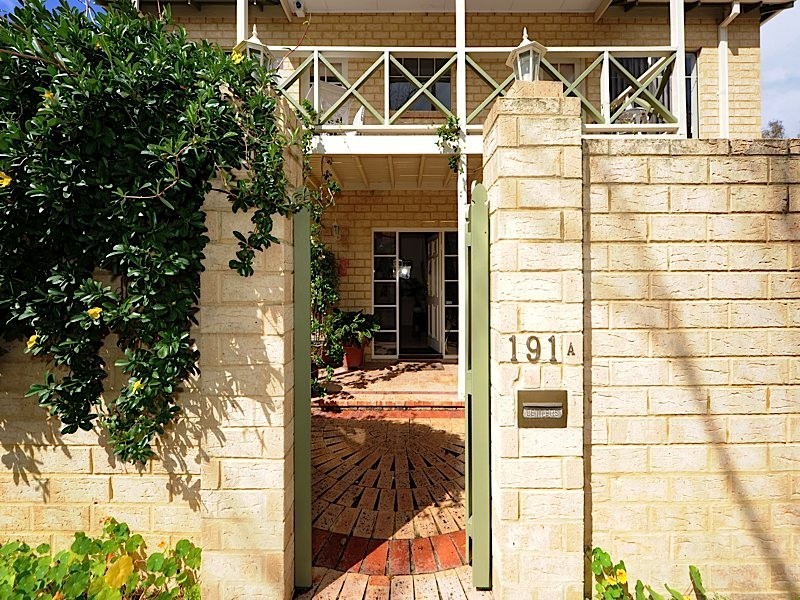 191a Curtin Avenue, Cottesloe WA 6011