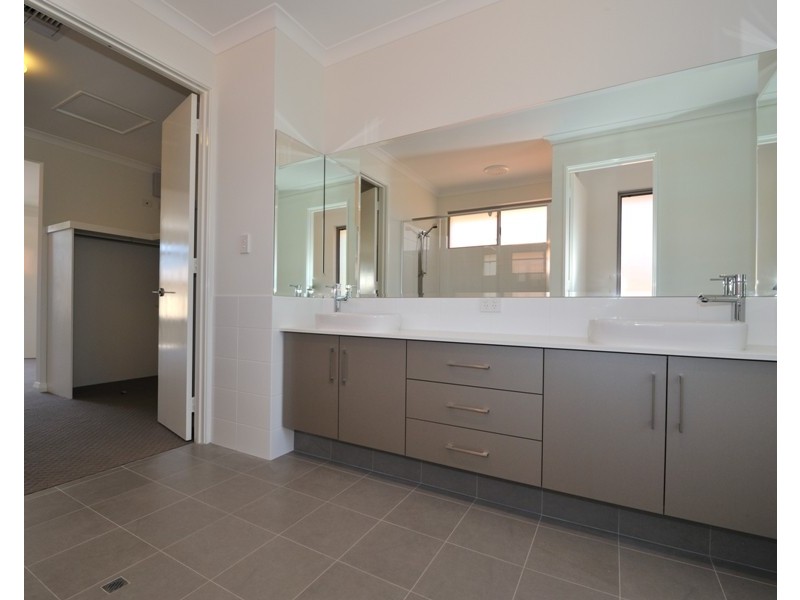 8 Millers Court, Cottesloe WA 6011