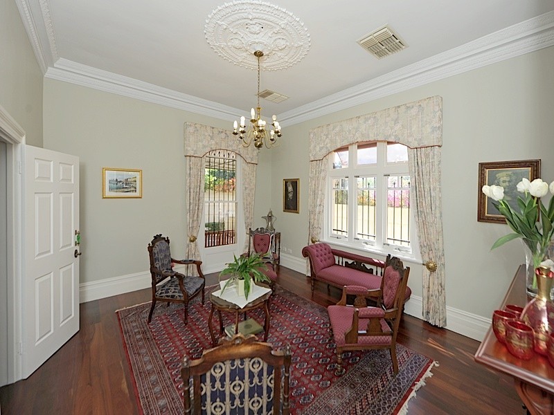 66 Bay View Terrace, Claremont WA 6010