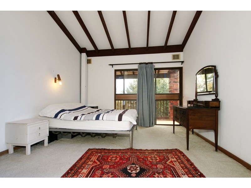 8 Osborne Parade, Claremont WA 6010