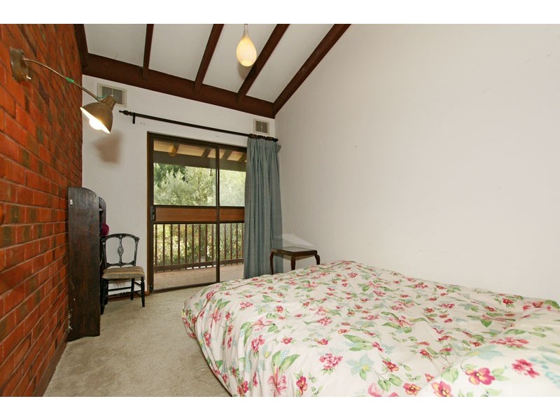 8 Osborne Parade, Claremont WA 6010