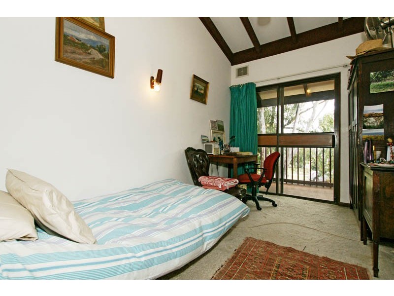 8 Osborne Parade, Claremont WA 6010