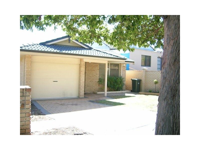 8/135-139 Alice Street, Doubleview WA 6018