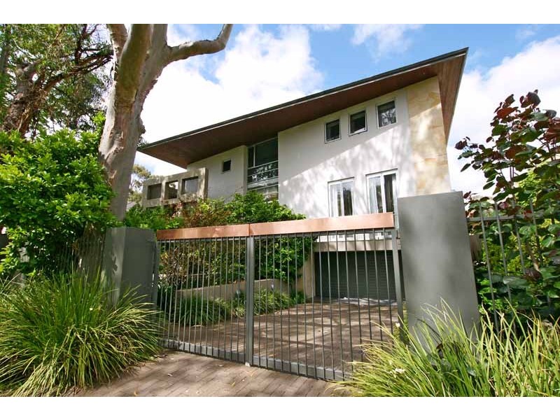 10 Davies Road, Dalkeith WA 6009