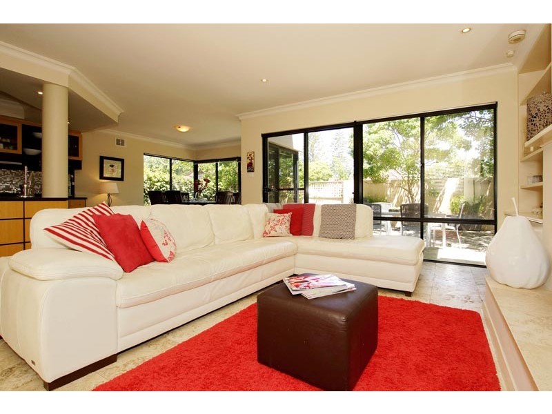 21 Athelstan Road, Cottesloe WA 6011