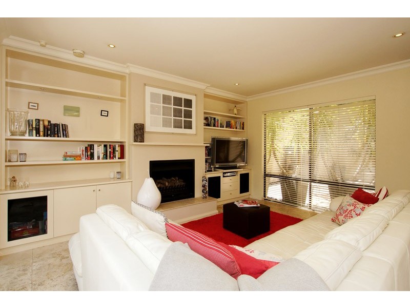 21 Athelstan Road, Cottesloe WA 6011