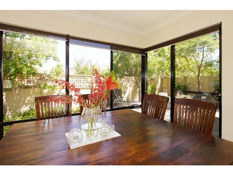 21 Athelstan Road, Cottesloe WA 6011