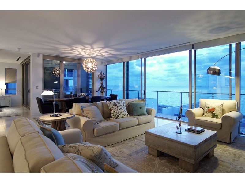 16/21 Ocean Drive, North Coogee WA 6163