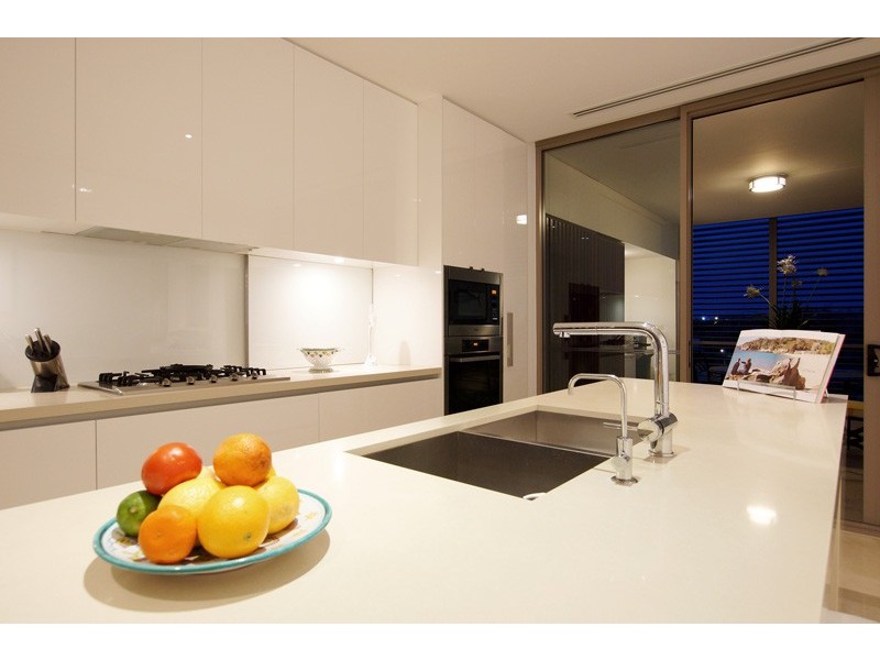 16/21 Ocean Drive, North Coogee WA 6163