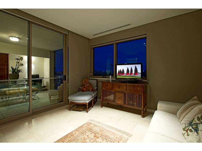 16/21 Ocean Drive, North Coogee WA 6163