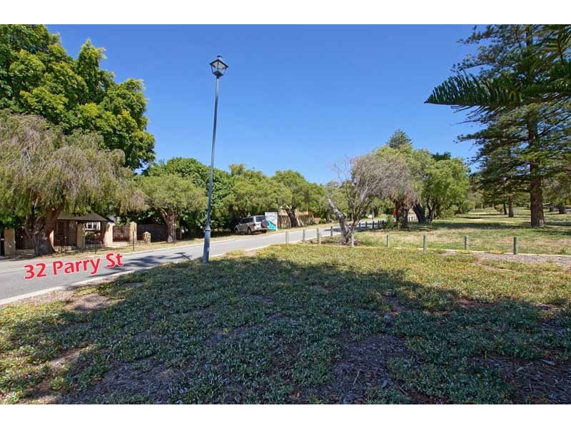 32 Parry Street, Claremont WA 6010