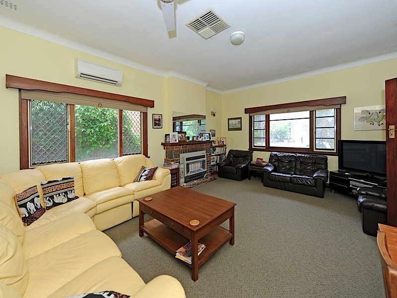 9 Jameson Street, Mosman Park WA 6012