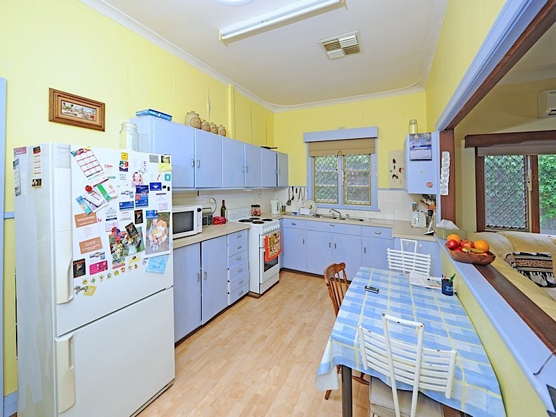 9 Jameson Street, Mosman Park WA 6012