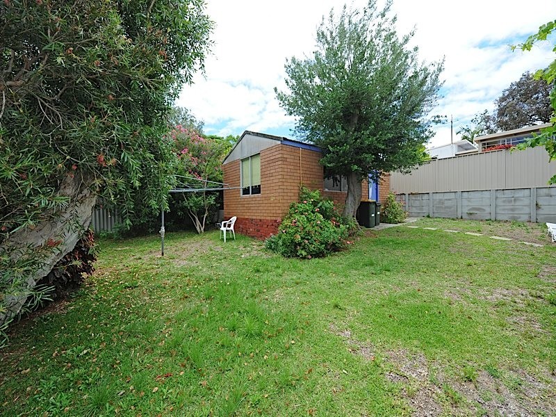 9 Jameson Street, Mosman Park WA 6012