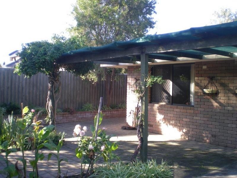 4/93-95 Waddell Road, Bicton WA 6157