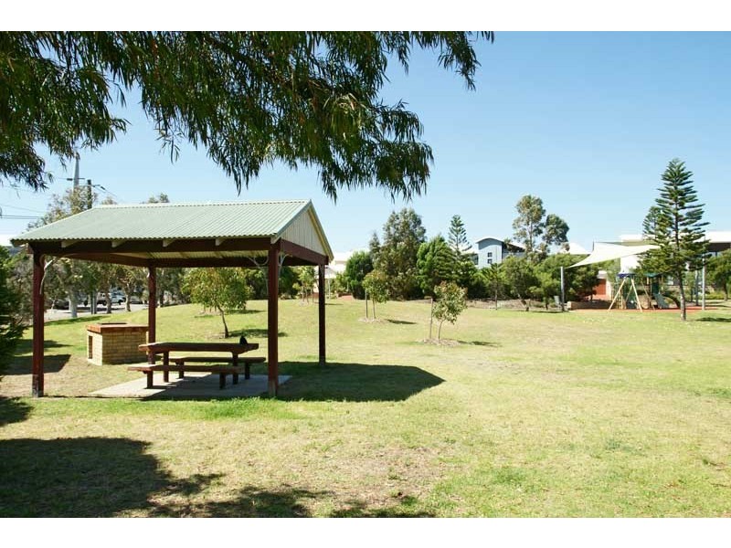 89 Thompson Road, North Fremantle WA 6159