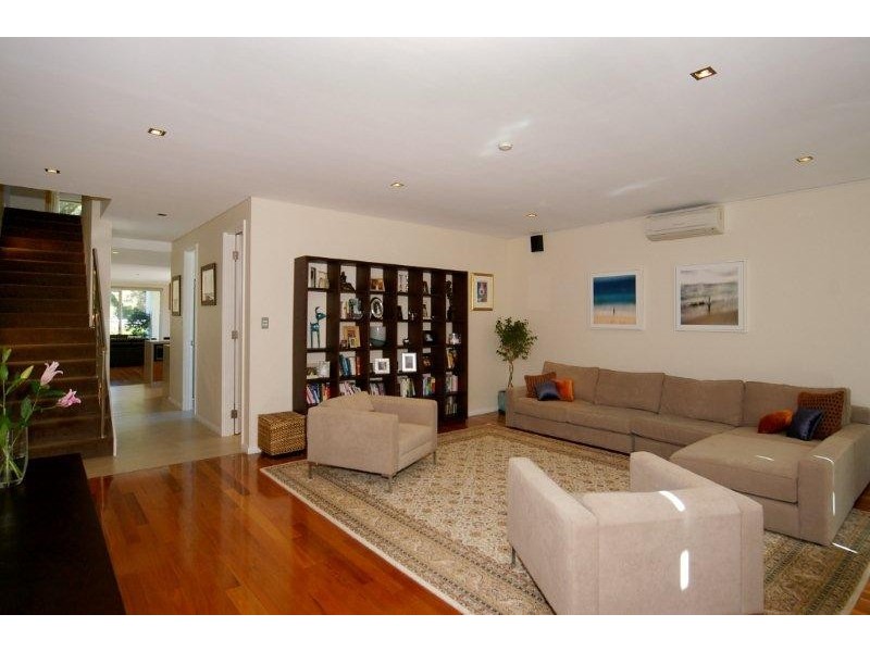 18 Rosendo Street, Cottesloe WA 6011