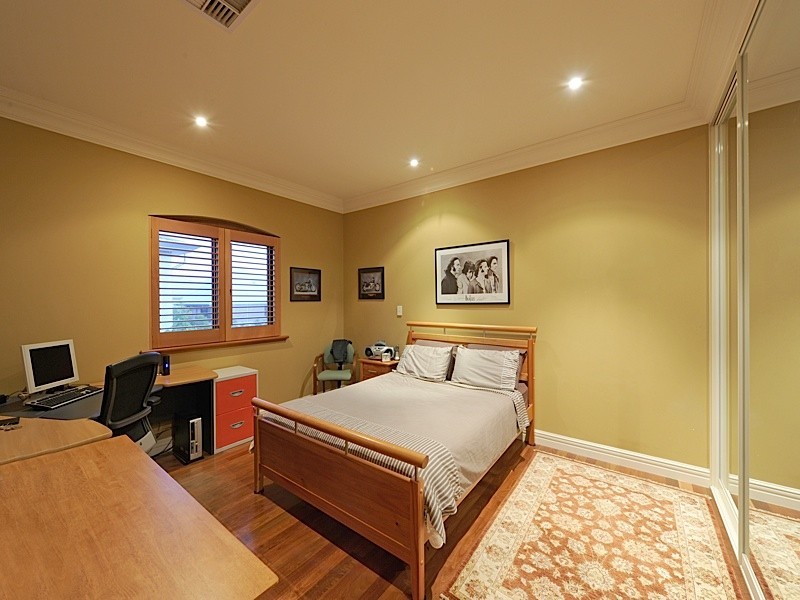 86 Clement Street, Cottesloe WA 6011