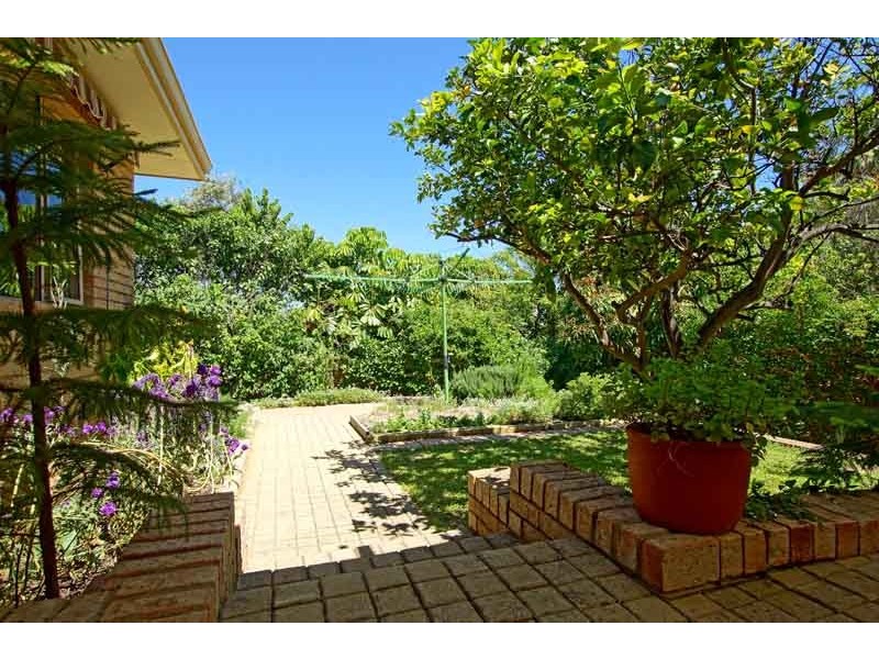 17 Griver Street, Cottesloe WA 6011