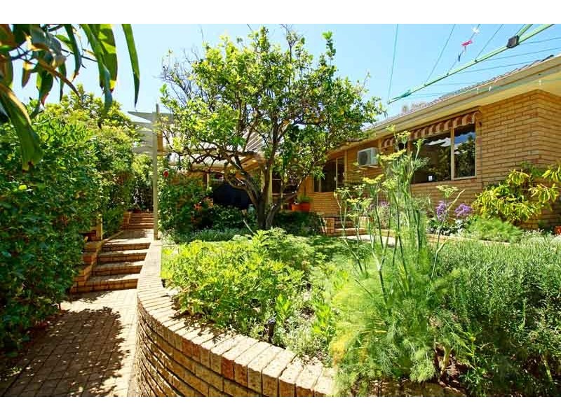 17 Griver Street, Cottesloe WA 6011