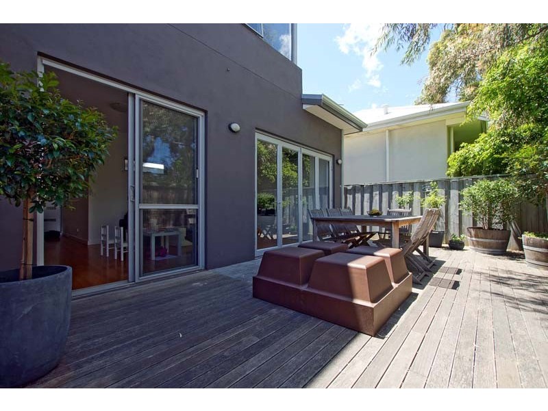 8/31 Harvest Road, North Fremantle WA 6159