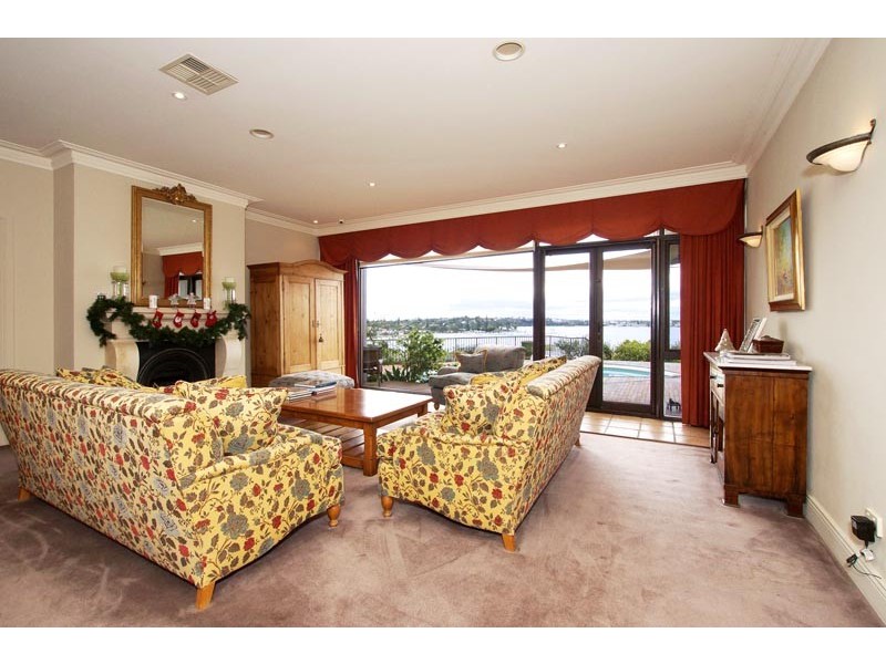 23 Saunders Street, Mosman Park WA 6012
