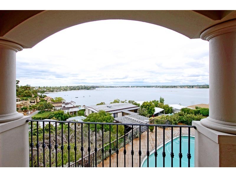 23 Saunders Street, Mosman Park WA 6012