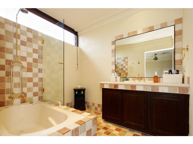 23 Saunders Street, Mosman Park WA 6012