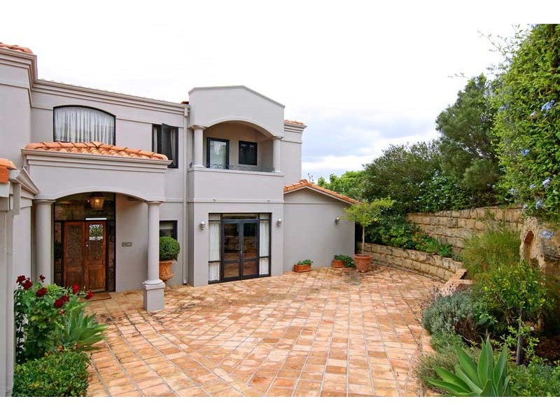 23 Saunders Street, Mosman Park WA 6012