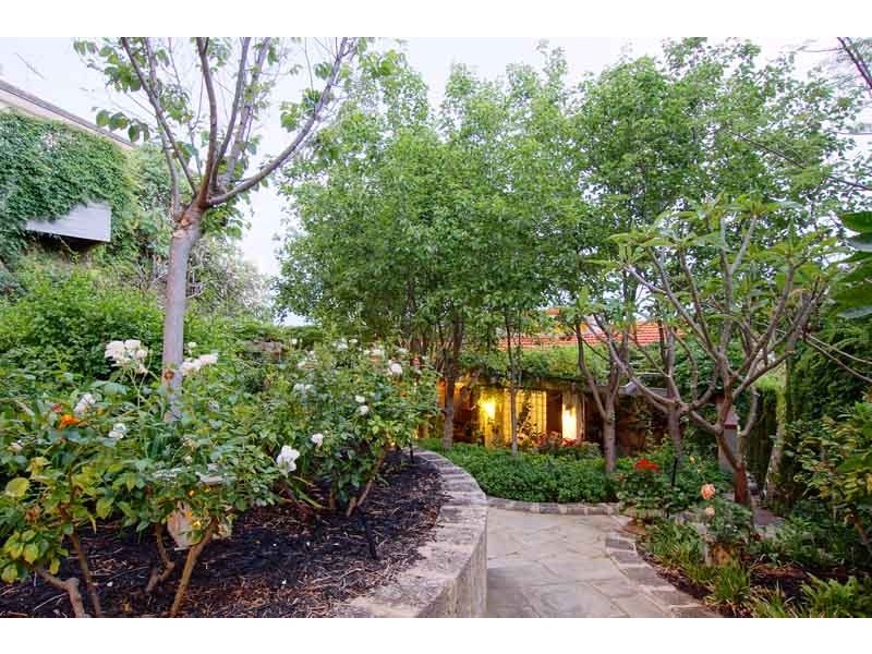 5 Riverside Drive, Mosman Park WA 6012