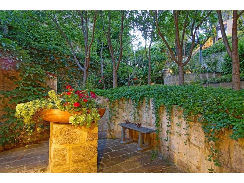 5 Riverside Drive, Mosman Park WA 6012