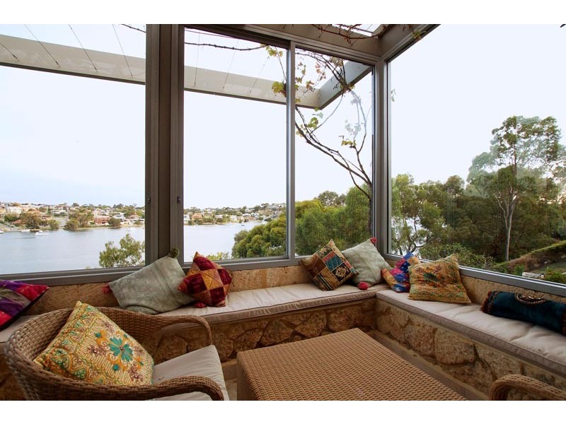 5 Riverside Drive, Mosman Park WA 6012