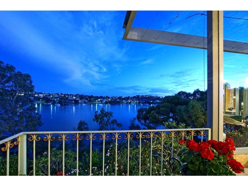 5 Riverside Drive, Mosman Park WA 6012