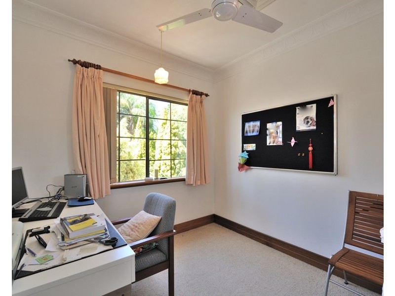 4/39 Victoria Avenue, Claremont WA 6010