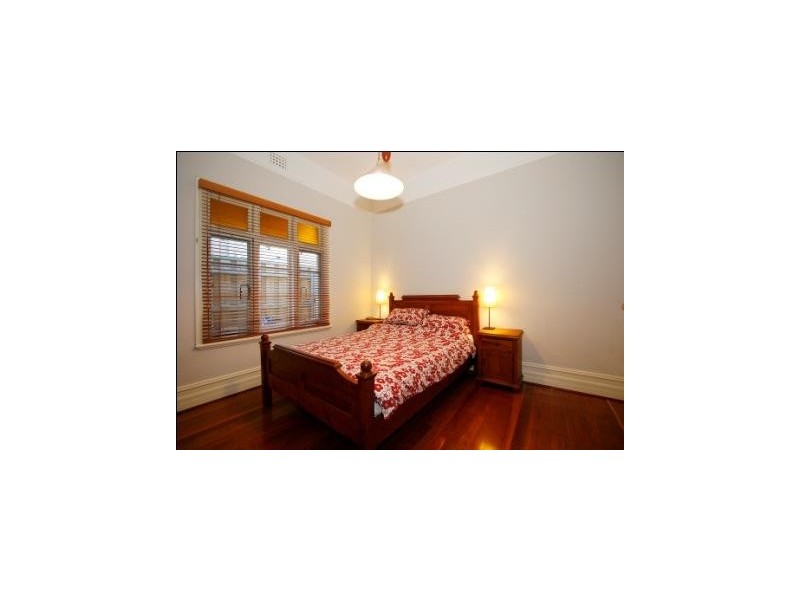 27 Jarrad St, Cottesloe WA 6011