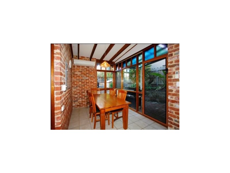 27 Jarrad St, Cottesloe WA 6011