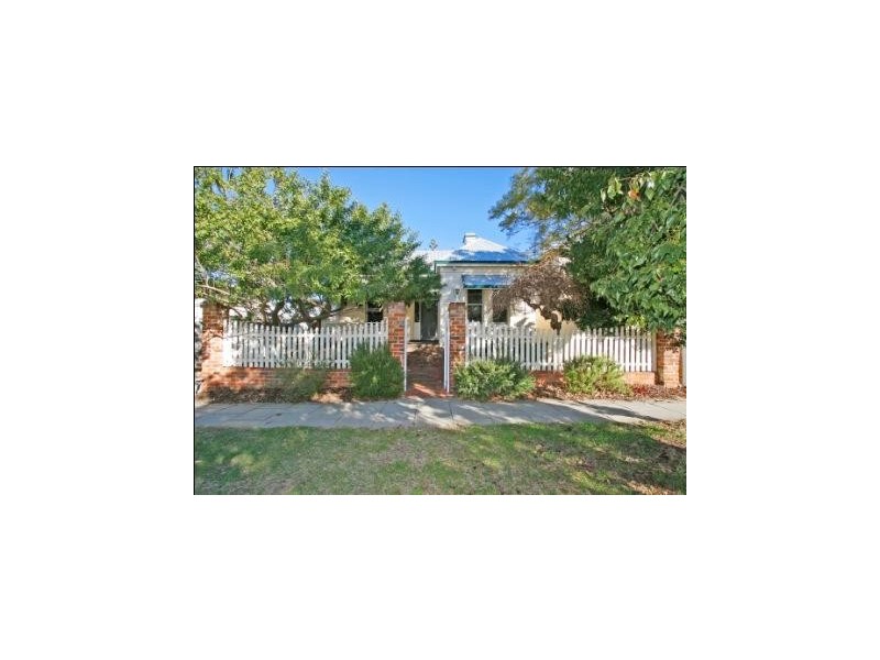 27 Jarrad St, Cottesloe WA 6011