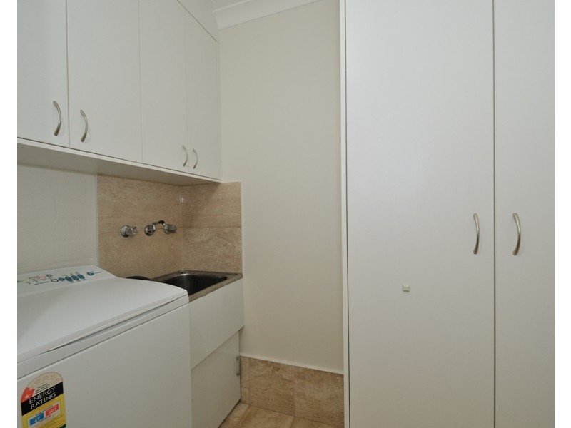 6/8 Johnston st, Peppermint Grove WA 6011