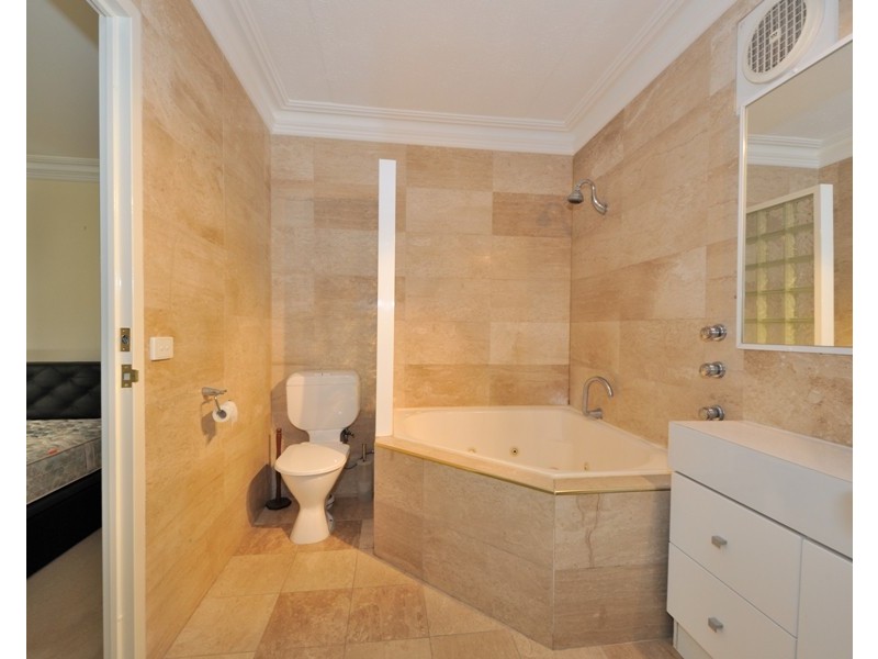 6/8 Johnston st, Peppermint Grove WA 6011