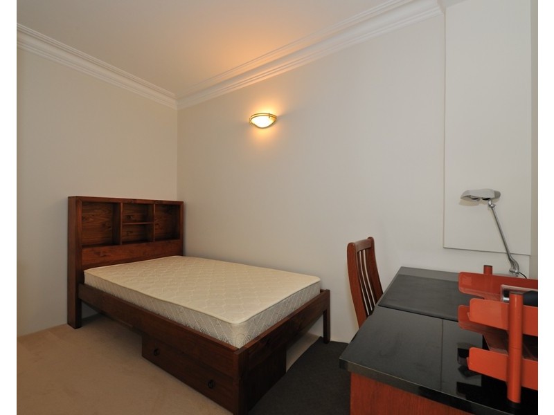 6/8 Johnston st, Peppermint Grove WA 6011