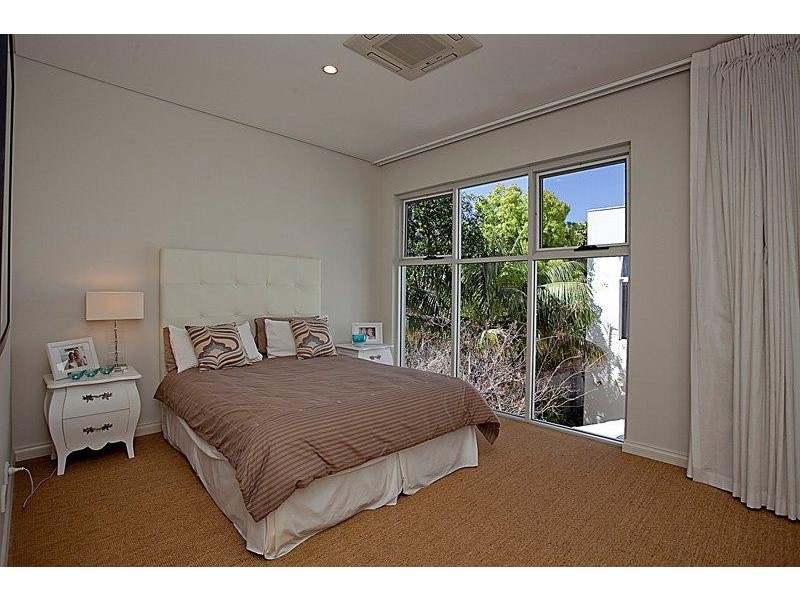 11 Lillian St, Cottesloe WA 6011