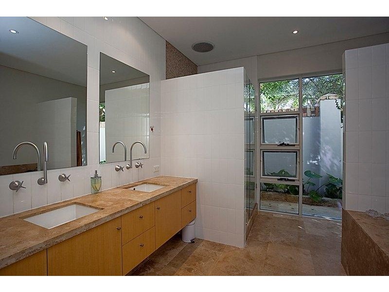 11 Lillian St, Cottesloe WA 6011