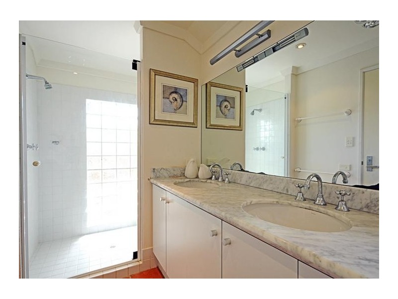 7 Somerset Cresent, Mosman Park WA 6012