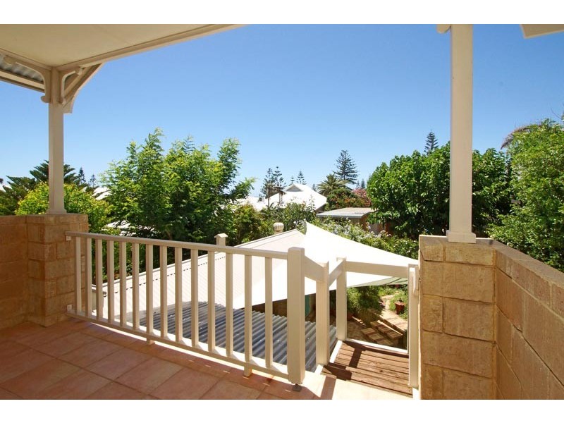 14 Macarthur Street, Cottesloe WA 6011
